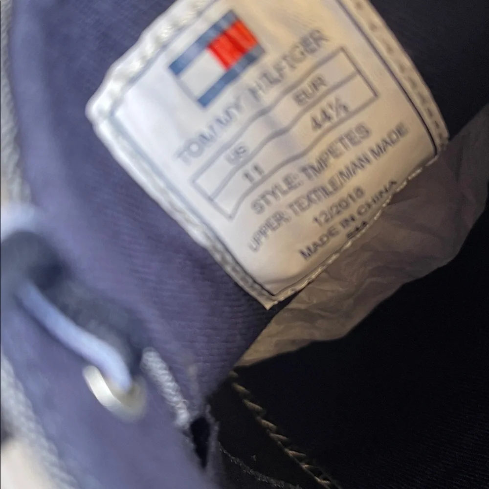 Tommy Hilfiger PETES Lace Up Shoes Size 11. Brand New Without box.
